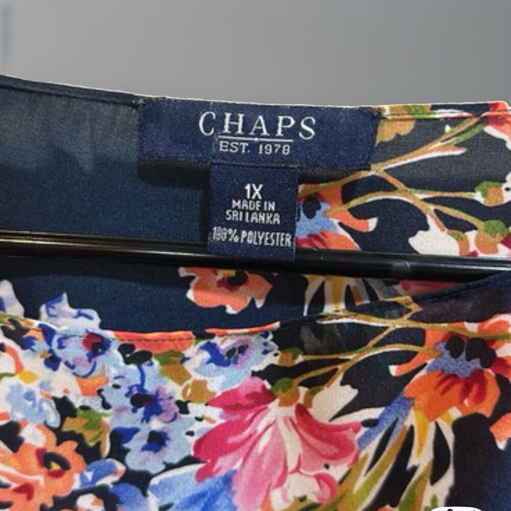 Chaps Navy Multicolor Floral V-Neck 3/4 Sleeve Pullover Woven Blouse 1X - Picture 4 of 4